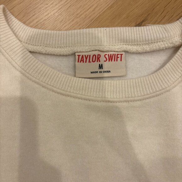 Taylor Swift Sweatshirt Loving Him Was Red Crewneck Pullover Taylor’s Version - Picture 3 of 4